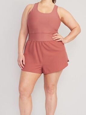 Old Navy Women’s Sleeveless Powersoft 2-in-1 Dolphin-Hem Performance Romper XL